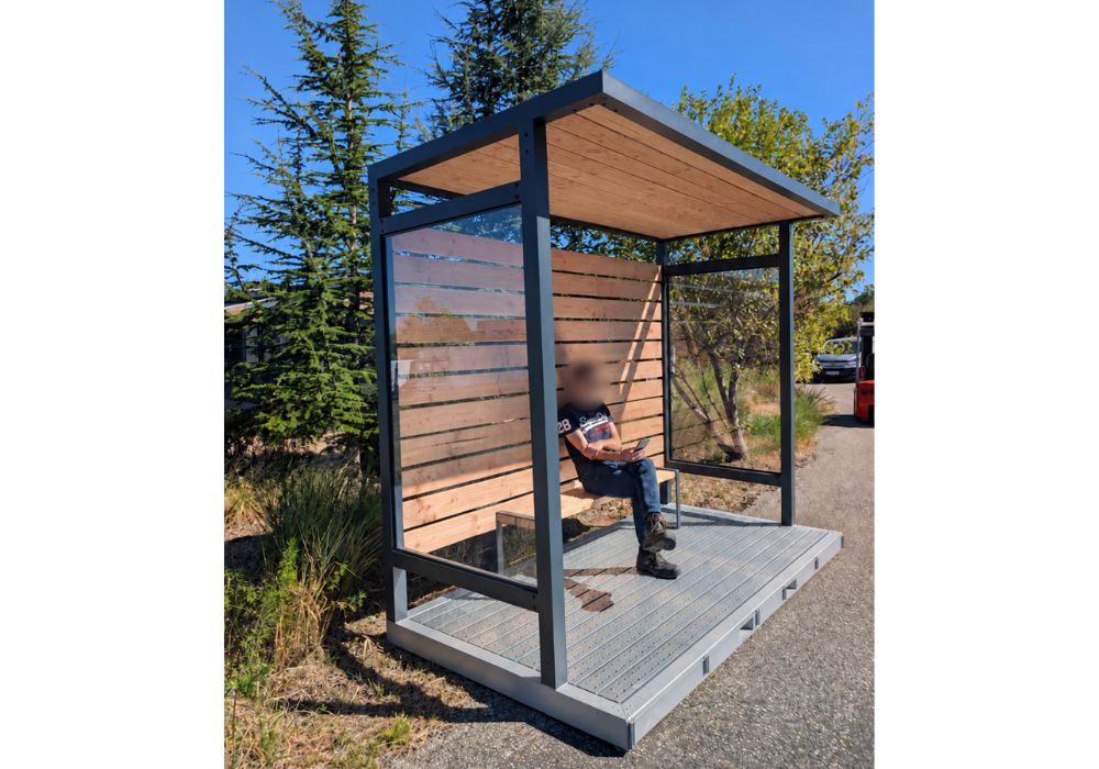 Abri bus sur chassis Polymobyl B